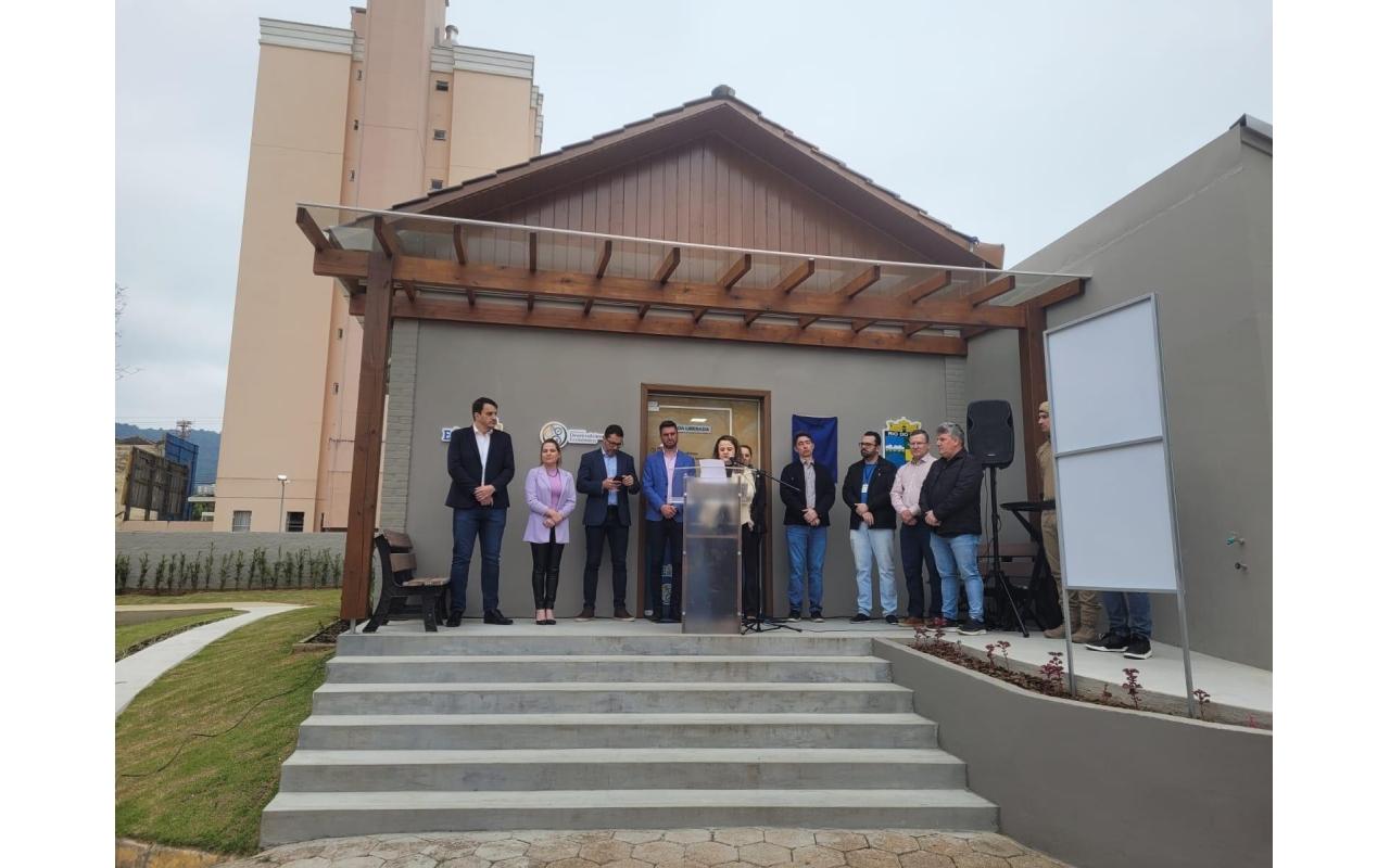Nova Casa do Empreendedor e sede da Secretaria de Desenvolvimento Econômico são inauguradas em Rio do Sul