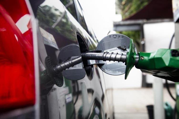 Combustível: Nova gasolina se torna obrigatória em agosto e deve ser mais cara