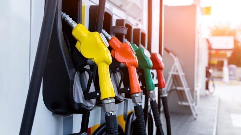 Novo aumento deve levar preço médio da gasolina a R$ 6,39 em SC a partir deste sábado (01)