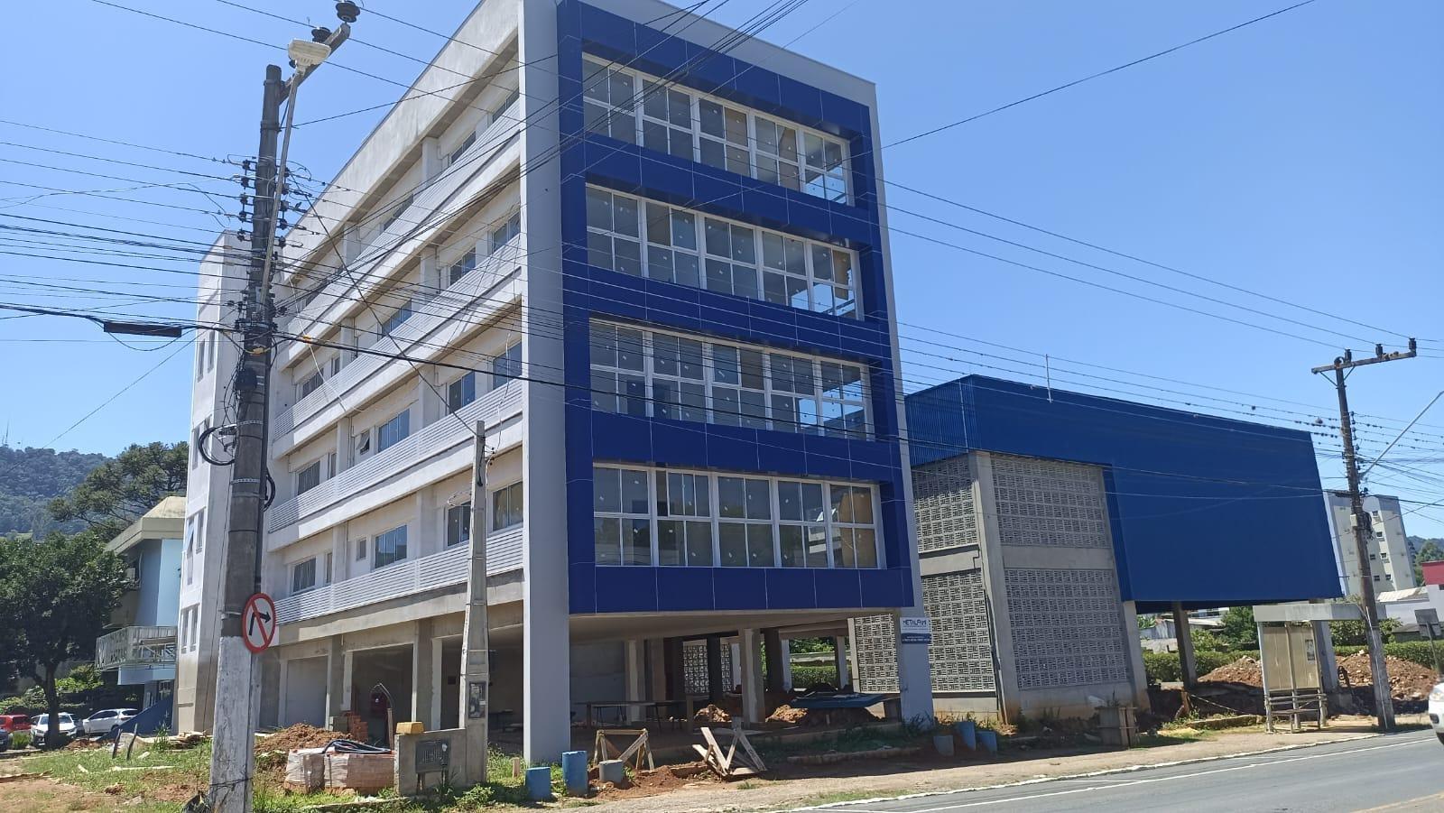 Novo prédio da Amavi em Rio do Sul deverá ser inaugurado no início do segundo semestre de 2023