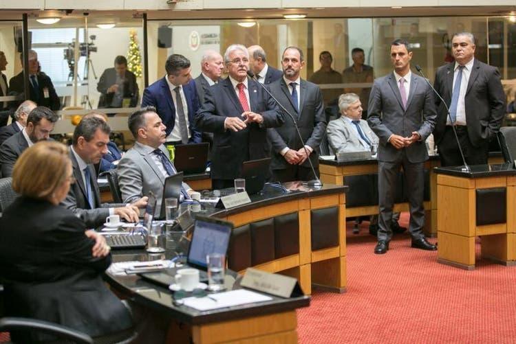 Orçamento de Santa Catarina é aprovado com déficit de R$ 804 milhões 