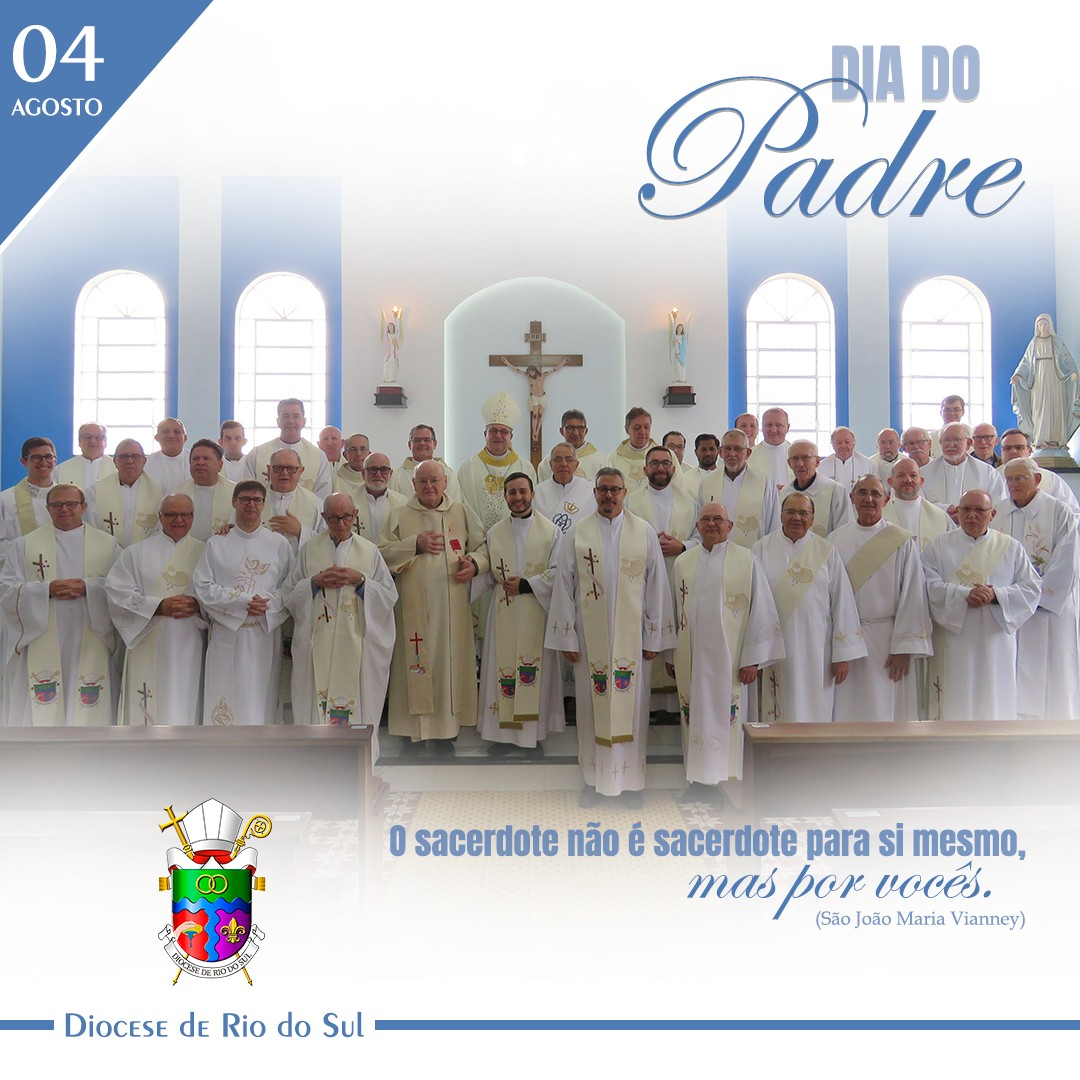Padre Márcio Looz de Imbuia fala sobre o dia do padre, a vida sacerdotal e as vocações