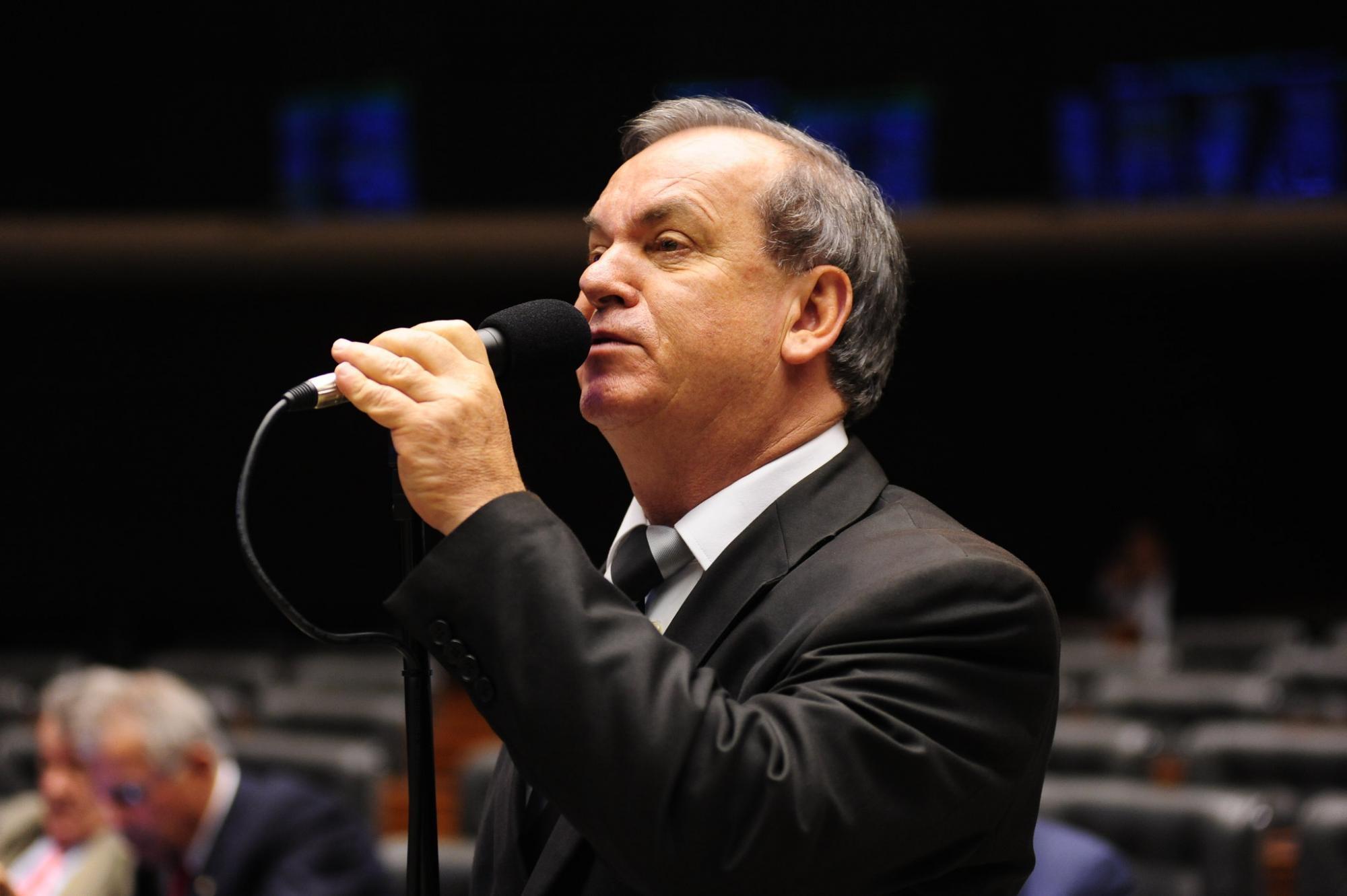 Peninha registra voto contrário ao projeto de abuso de autoridade  