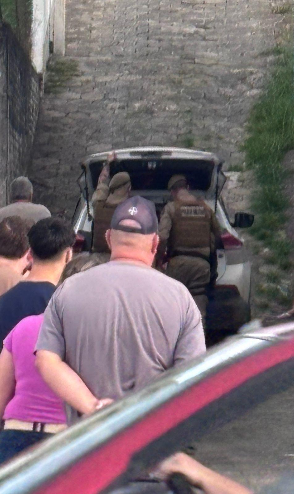 Perseguição termina com homem preso por direção perigosa e desacato em Ituporanga