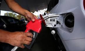 Petrobras anuncia aumento de preço da gasolina e do gás de cozinha