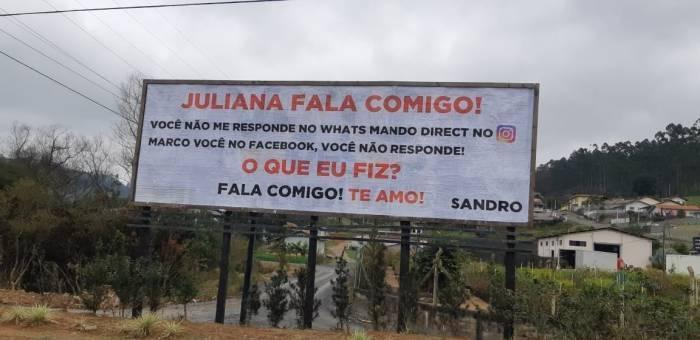 Placa com pedido chama atenção de moradores em Laurentino: “Juliana, fala comigo! ”