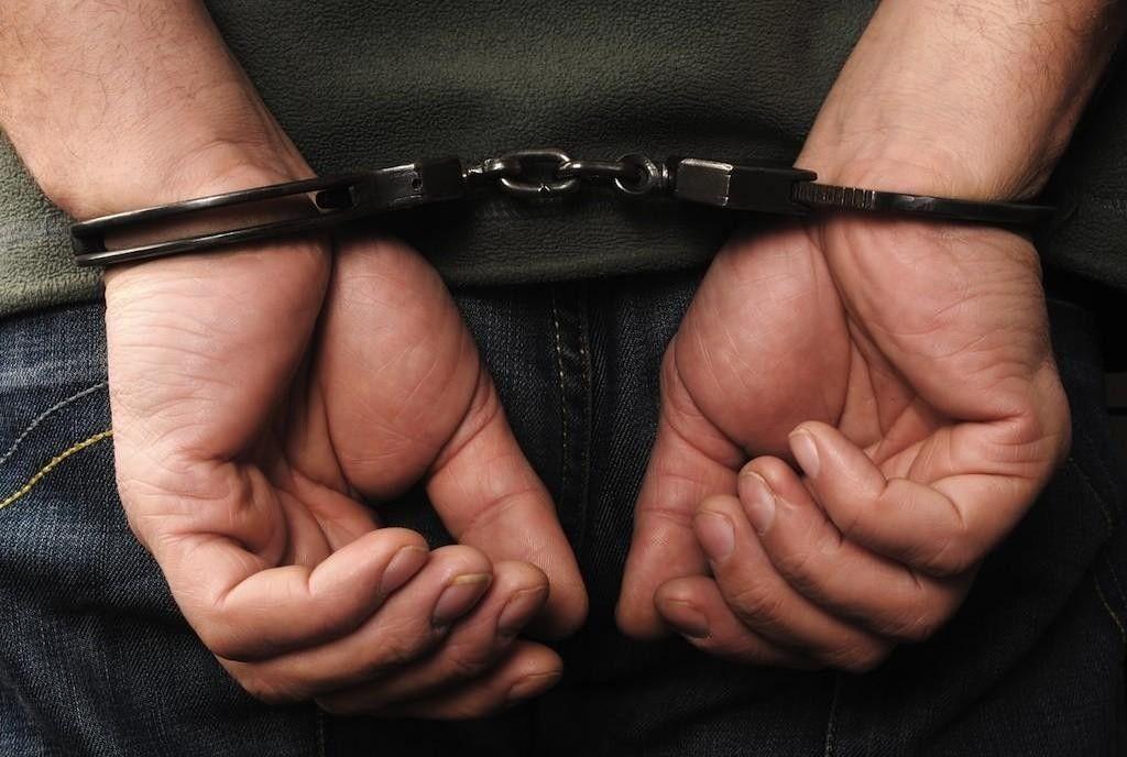 PM prende homem com mandado de prisão em aberto por roubo e sequestro; ele tentou usar nome falso ao ser abordado