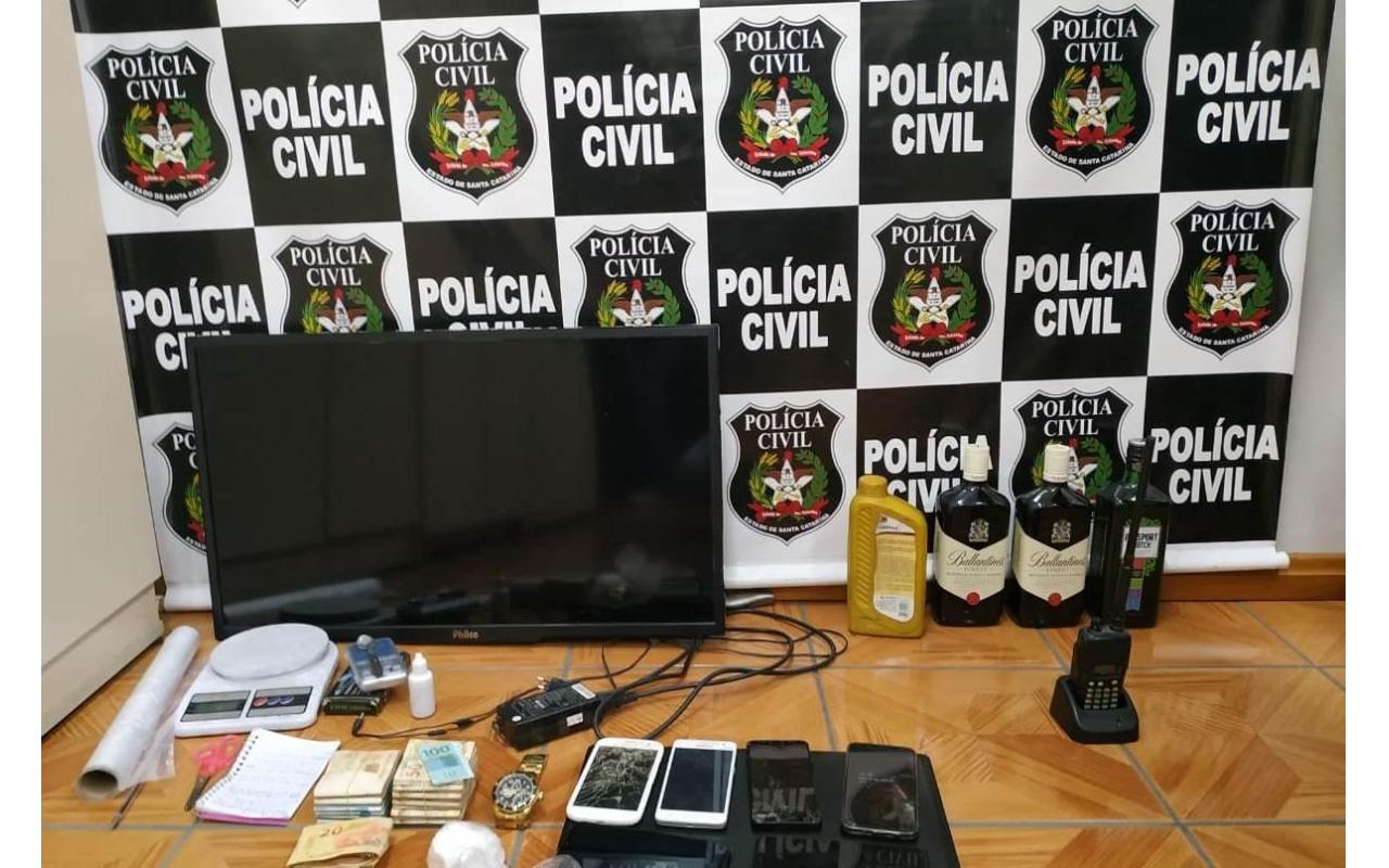 Polícia Civil cumpre mandados de busca, apreensão e prisão em Ituporanga