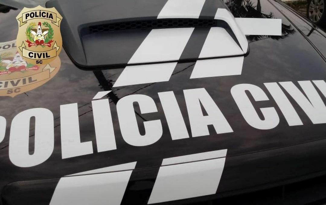 Polícia Civil cumpre mandados de busca e apreensão em operação de combate ao tráfico de drogas em Bom Retiro