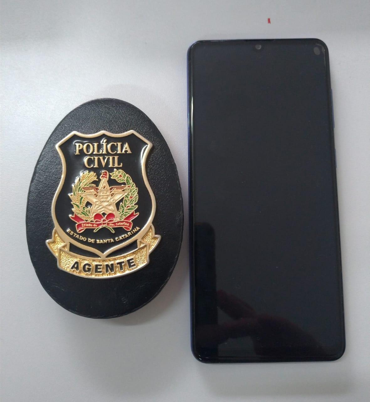 Polícia Civil de Rio do Sul recupera celular furtado