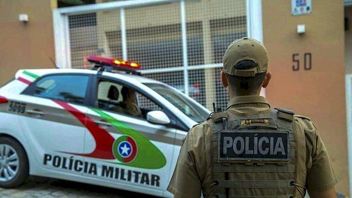 Veículo é furtado em Alfredo Wagner; Na fuga, carro capota na BR 282
