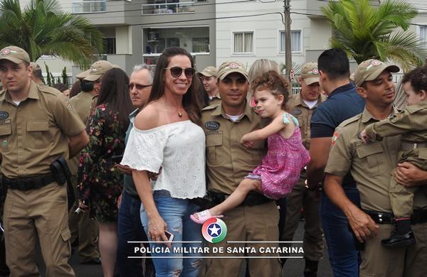 Polícia Militar realiza solenidade de promoção e formatura do Curso de Radiopatrulhamento