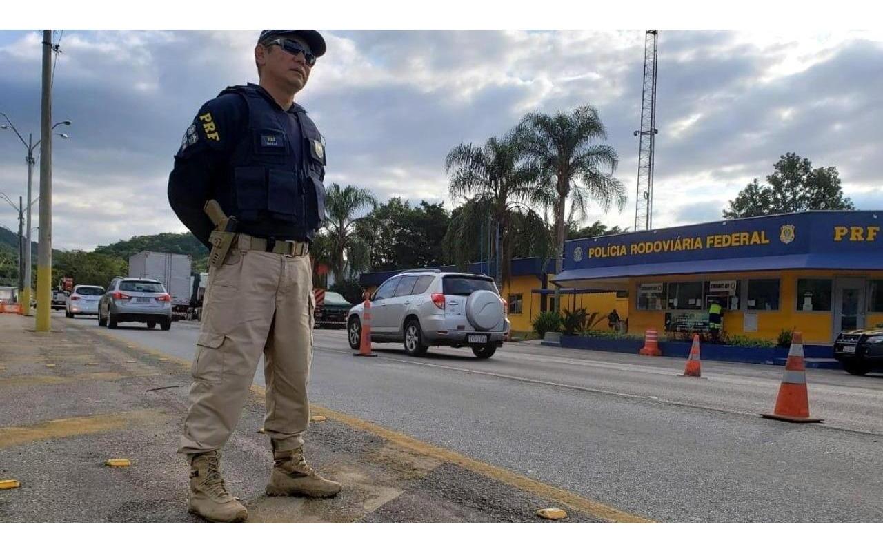 Polícia Rodoviária Federal (PRF) em Santa Catarina divulga balanço da Operação Tiradentes 2023