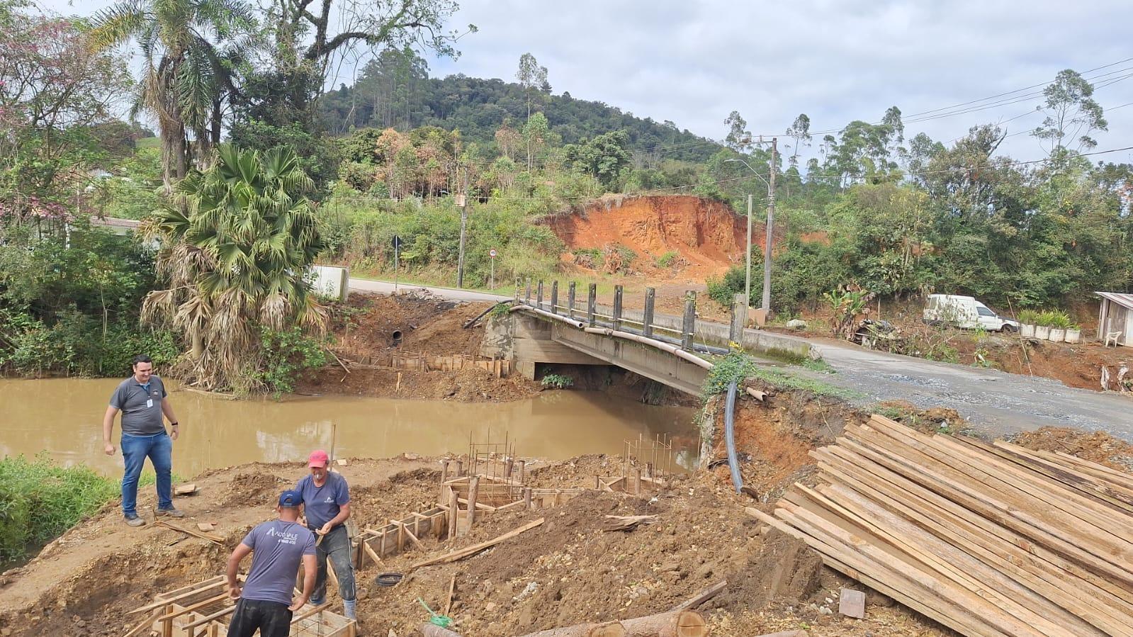 Ponte no bairro Salto Grande será interditada nesta terça-feira (17)