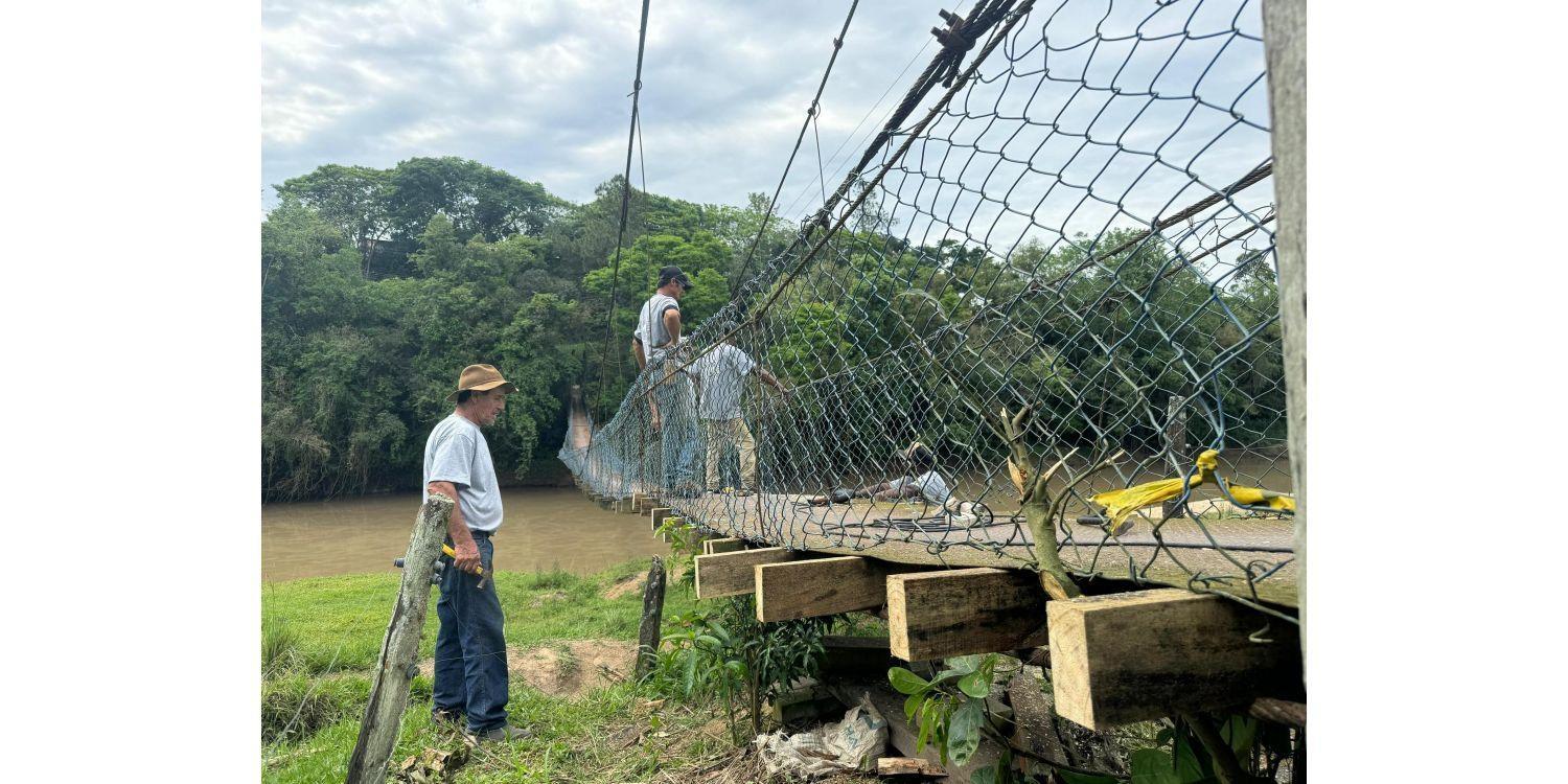  Ponte Pênsil entre Cerro Negro e Margem Esquerda passa por reforma em Ituporanga