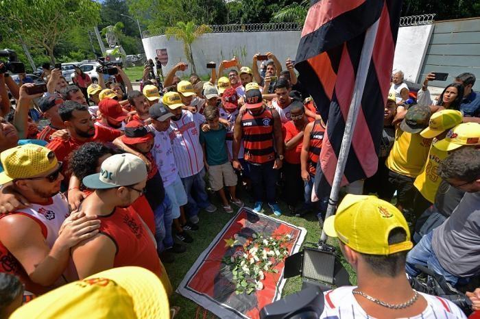 Por falta de alvará, CT do Flamengo foi multado 30 vezes e lacrado em 2017