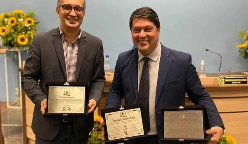 Prefeito e vice de Porto Belo decidem renunciar e município terá nova eleição