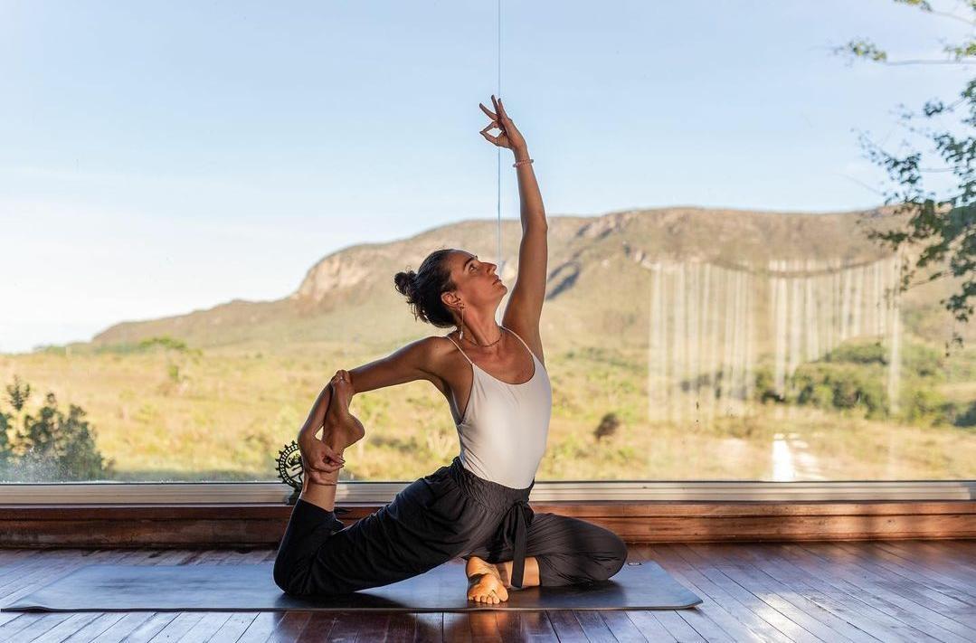 Prática milenar, yoga traz benefícios físicos e mentais