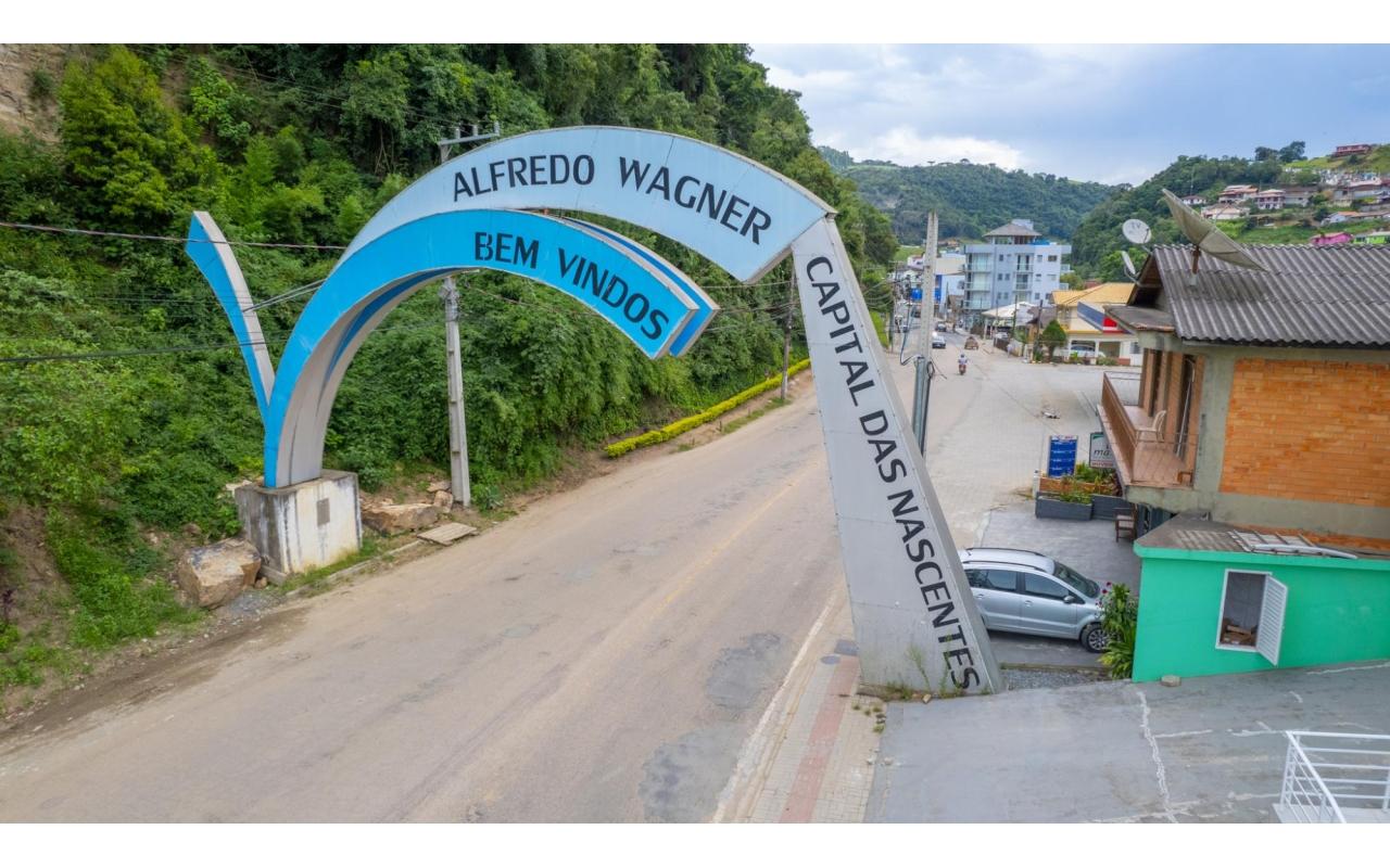 Prefeito de Alfredo Wagner avalia viagem a Brasília