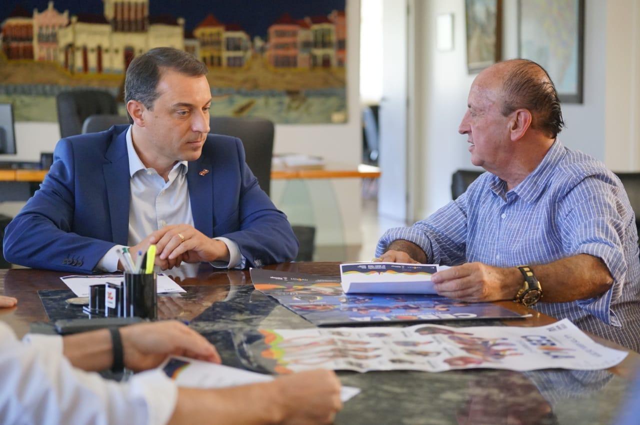 Prefeito de Ituporanga é recebido pelo governador Carlos Moisés