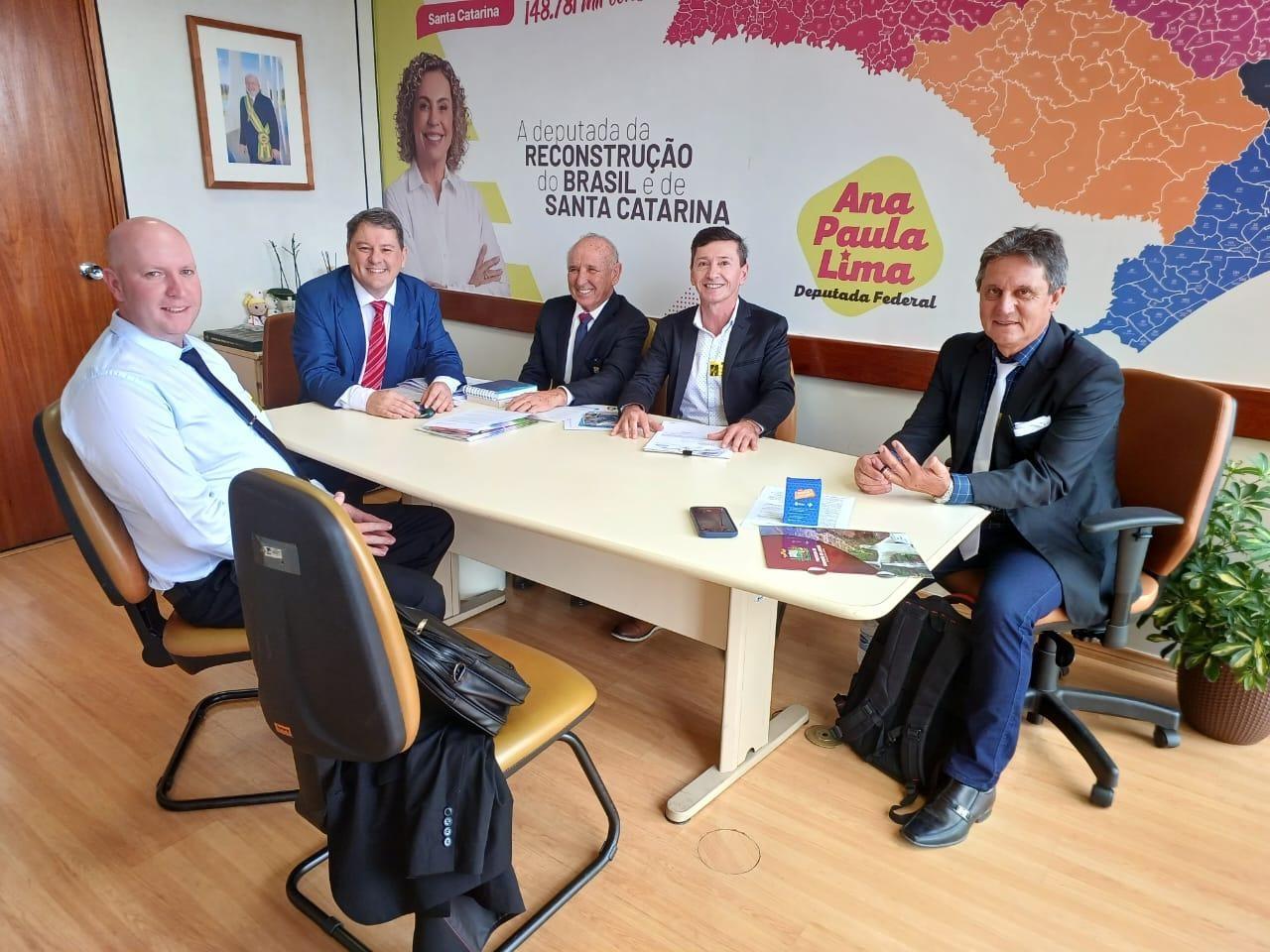 Prefeito de Ituporanga Gervásio Maciel está em Brasília (DF) em busca de recursos
