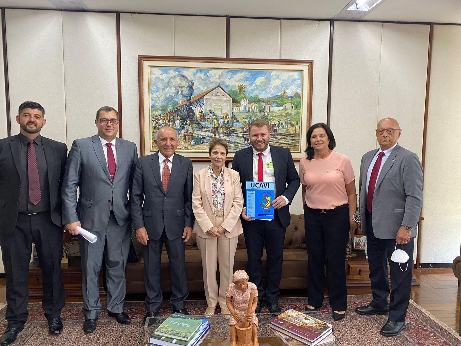 Prefeito de Ituporanga retorna de Brasília e comemora recursos sinalizados para o município