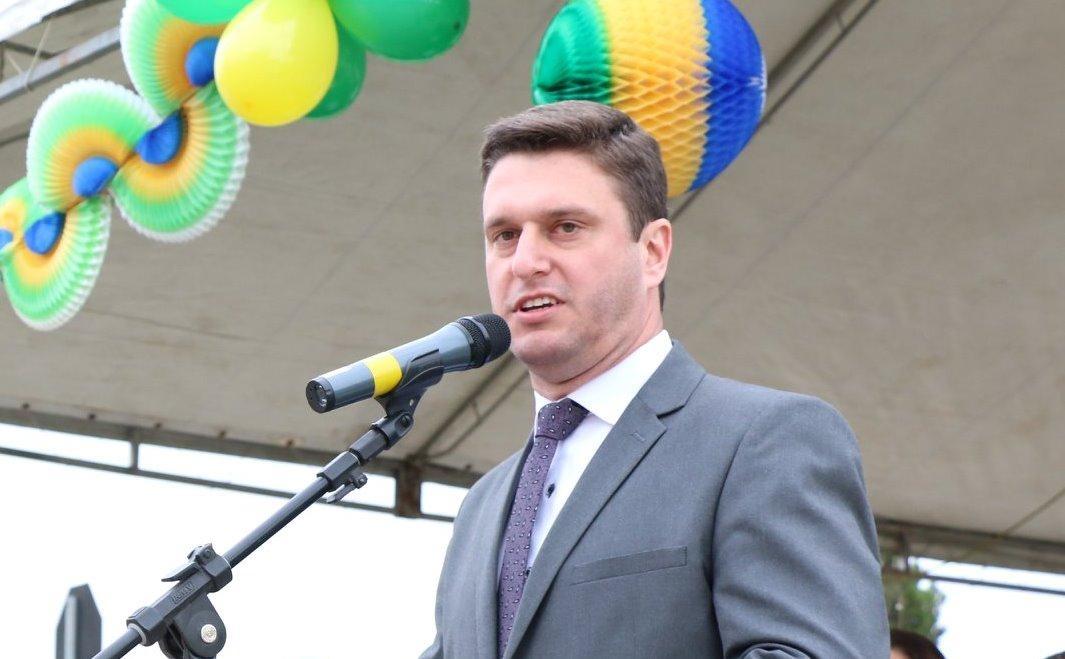 Prefeito de Rio do Sul justifica posicionamento contrário ao do partido para as eleições ao governo do Estado
