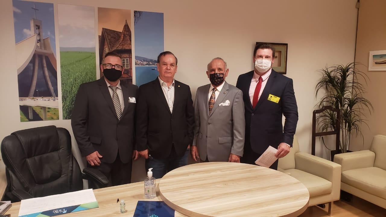 Prefeito de Ituporanga e Lideranças Estão em Brasília em Busca De Recursos