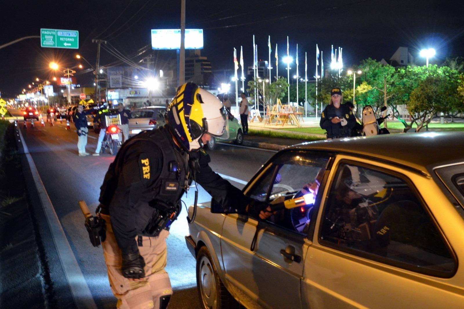 PRF encerra Operação Carnaval 2025 com redução de acidentes e mortes em SC
