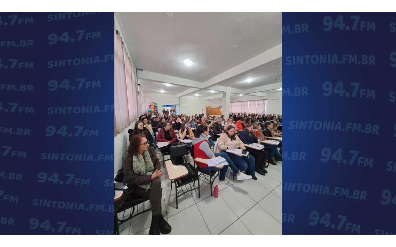 Professores da rede pública estadual participam de formação continuada