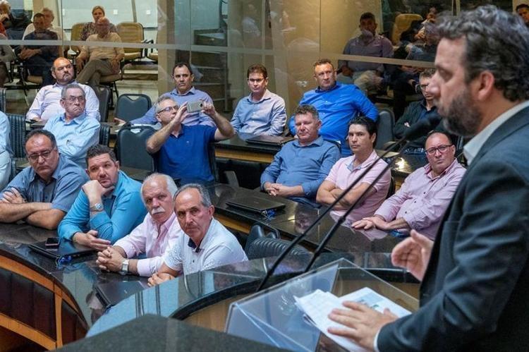 Projeto do deputado estadual Jerry Comper (MDB) pretende mudar regras de divisão de ICMS para repassar mais a municípios pequenos em SC