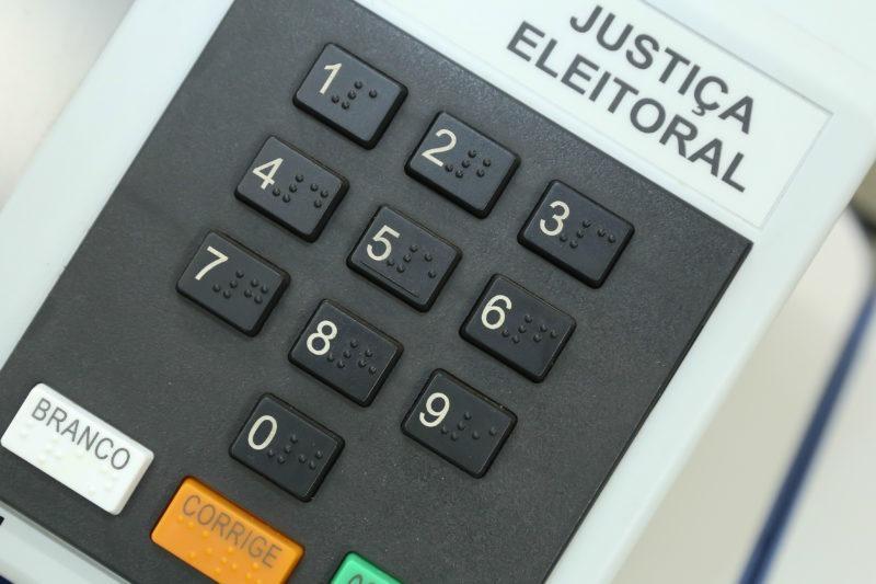 Propaganda partidária está de volta ao rádio e à TV