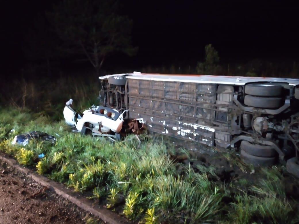 Quatro pessoas morrem em acidente na BR-470 