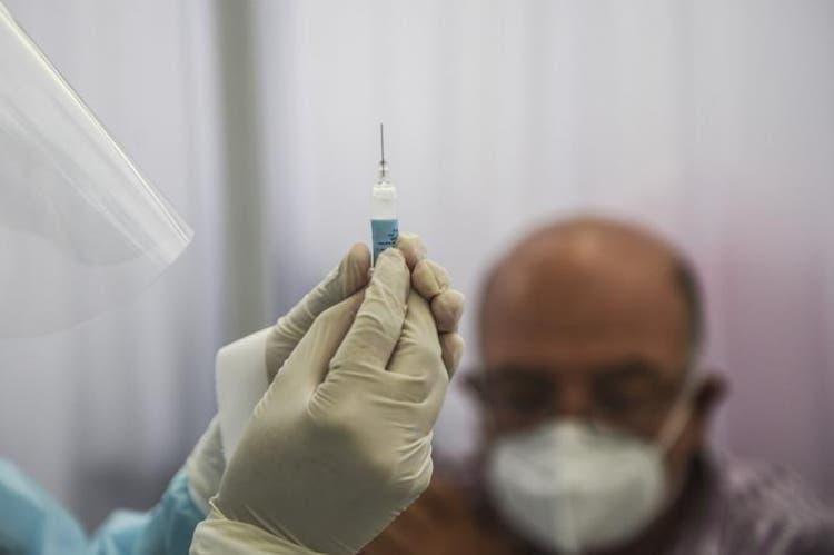 Regionais de saúde do estado recebem as mais de 47 mil doses da vacina de Oxford-AstraZeneca