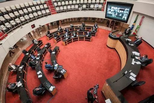 Renovação na Alesc é de 40%; 13 partidos terão representantes em 2023