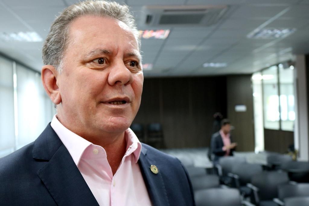Renúncia do prefeito Joares Ponticelli e vice gera eleição indireta em Tubarão