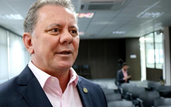 Renúncia do prefeito Joares Ponticelli e vice gera eleição indireta em Tubarão