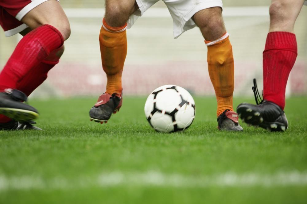 Representantes da Caixa vistoriam local do novo campo de futebol de Ituporanga