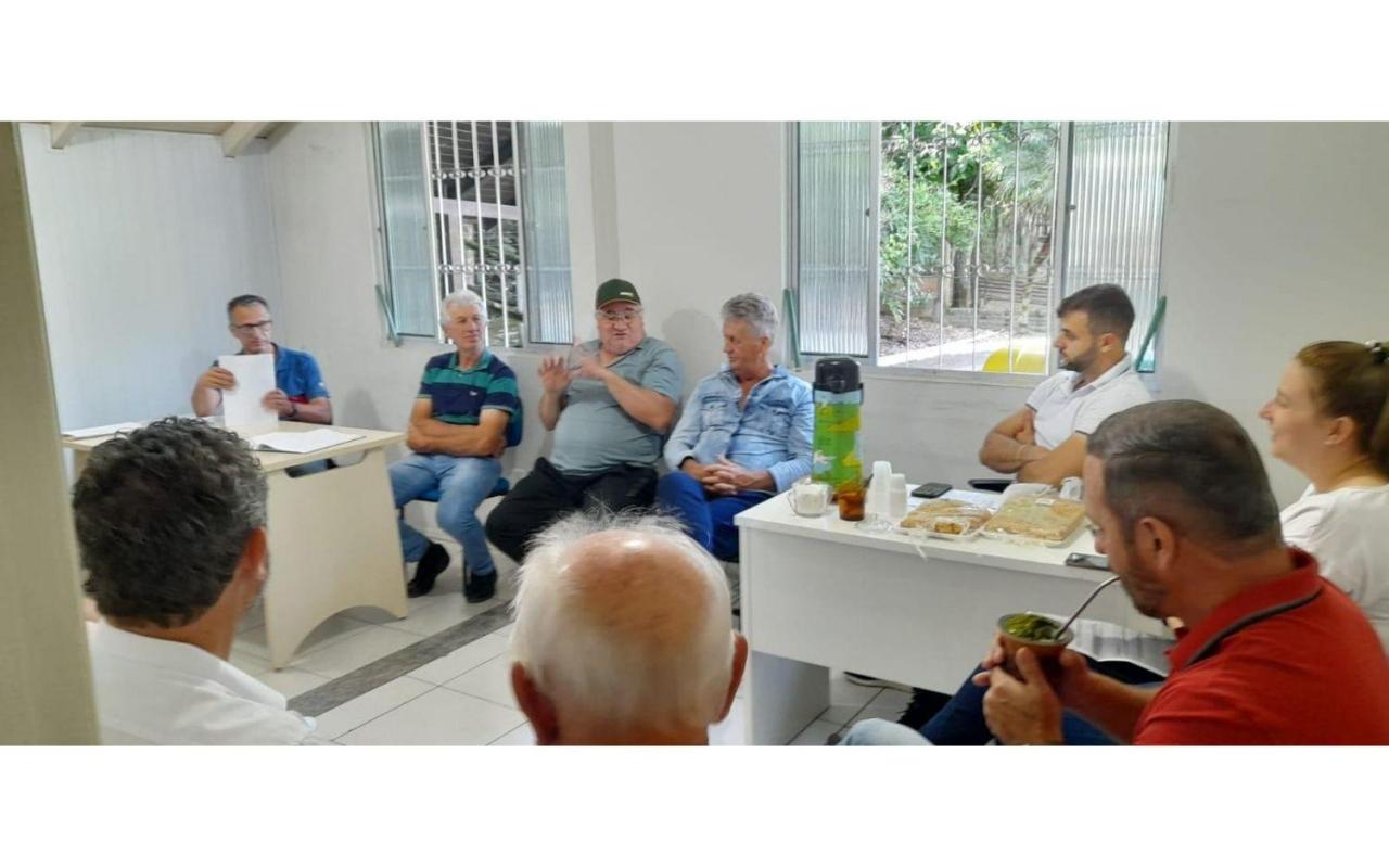 Reunião com o Conselho Municipal de Desenvolvimento Rural de Ituporanga discute liberação de emendas