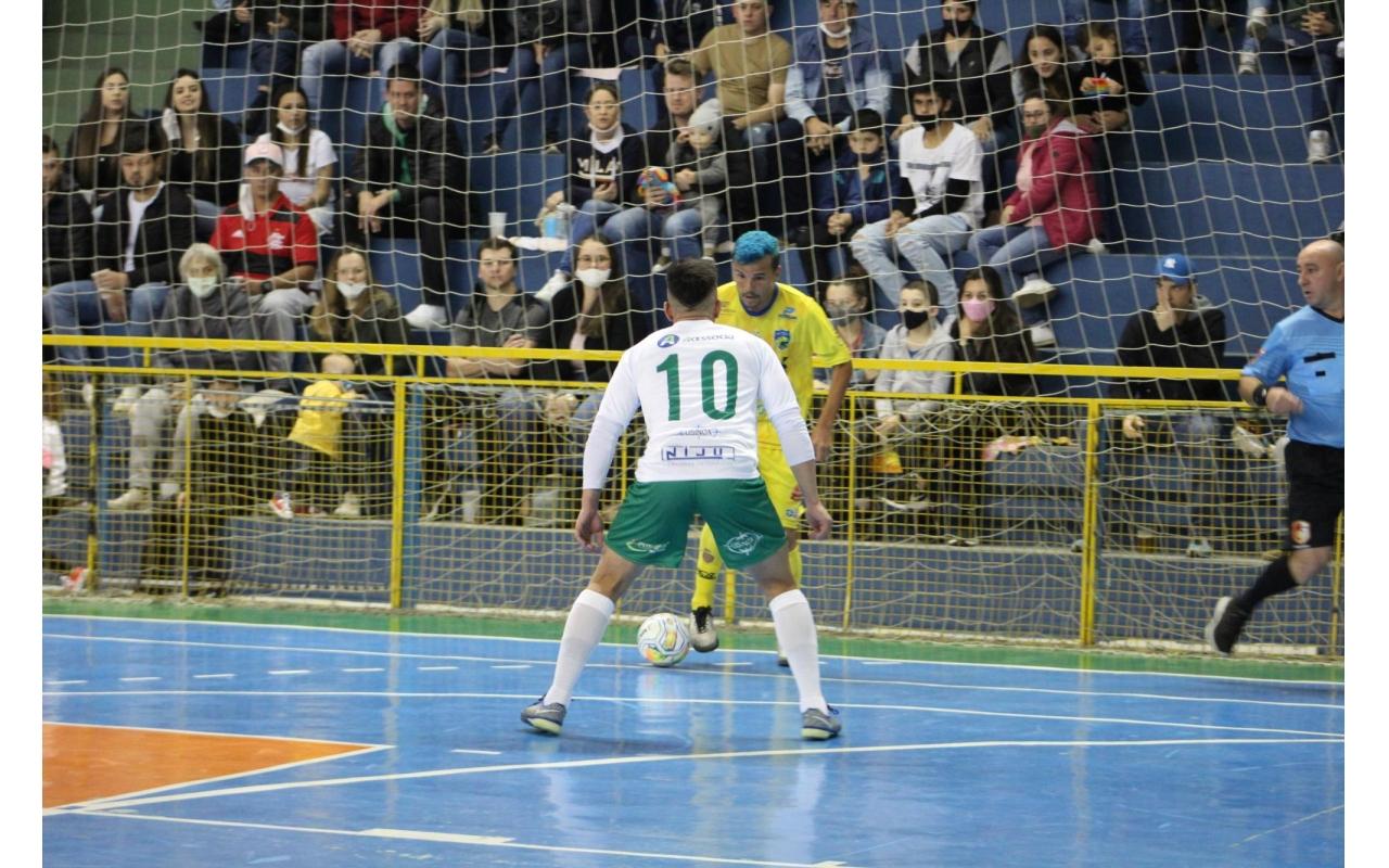 Rio do Sul busca vitórias para avançar a final da Copa Catarinense de Futsal
