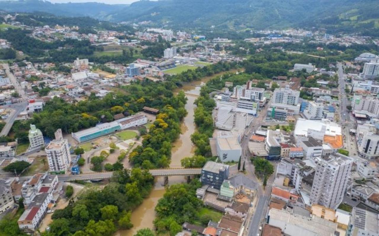 Rio do Sul passa por nova enchente