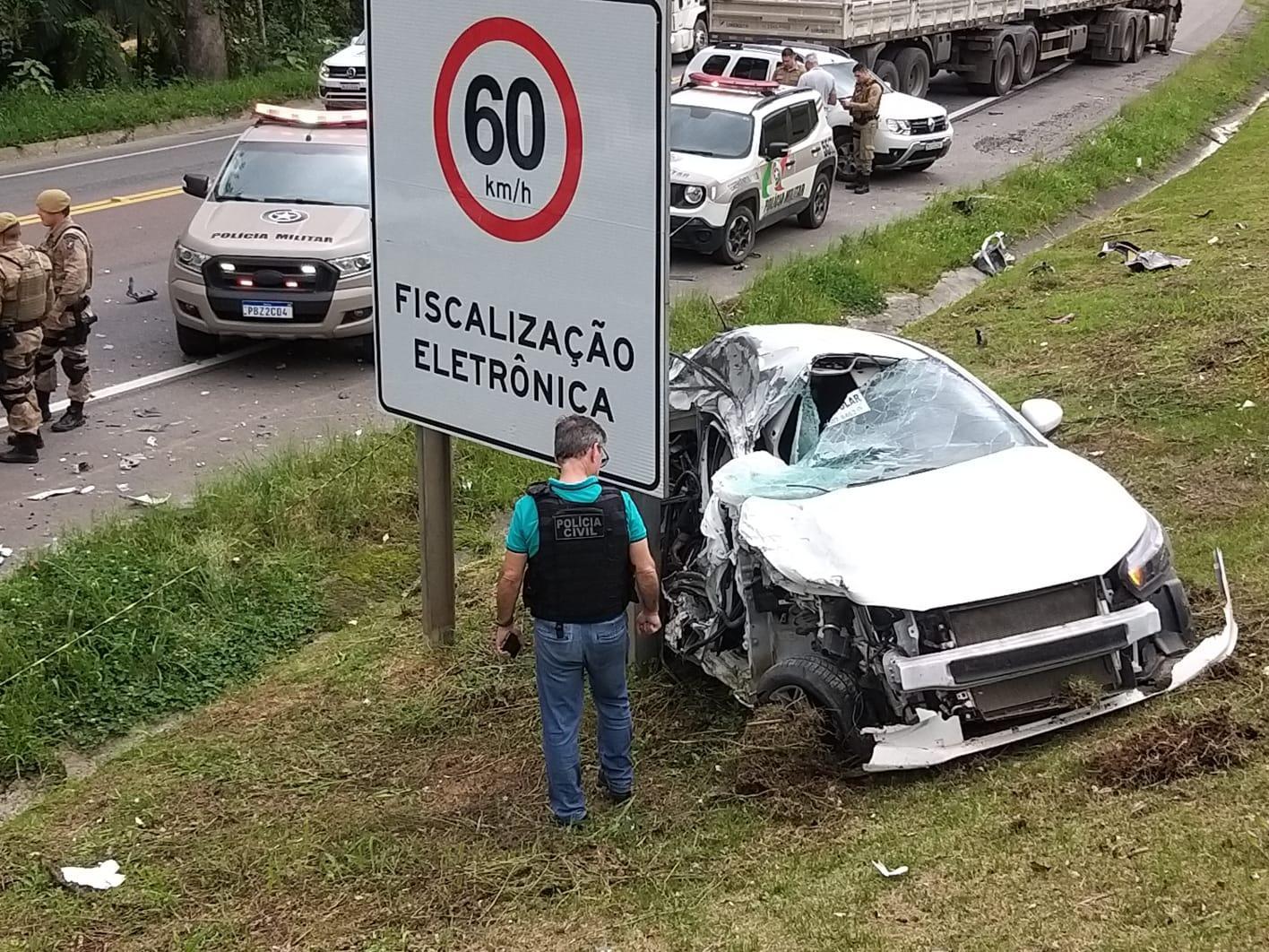  Roubo a taxista no Alto Vale termina com vítima fatal  