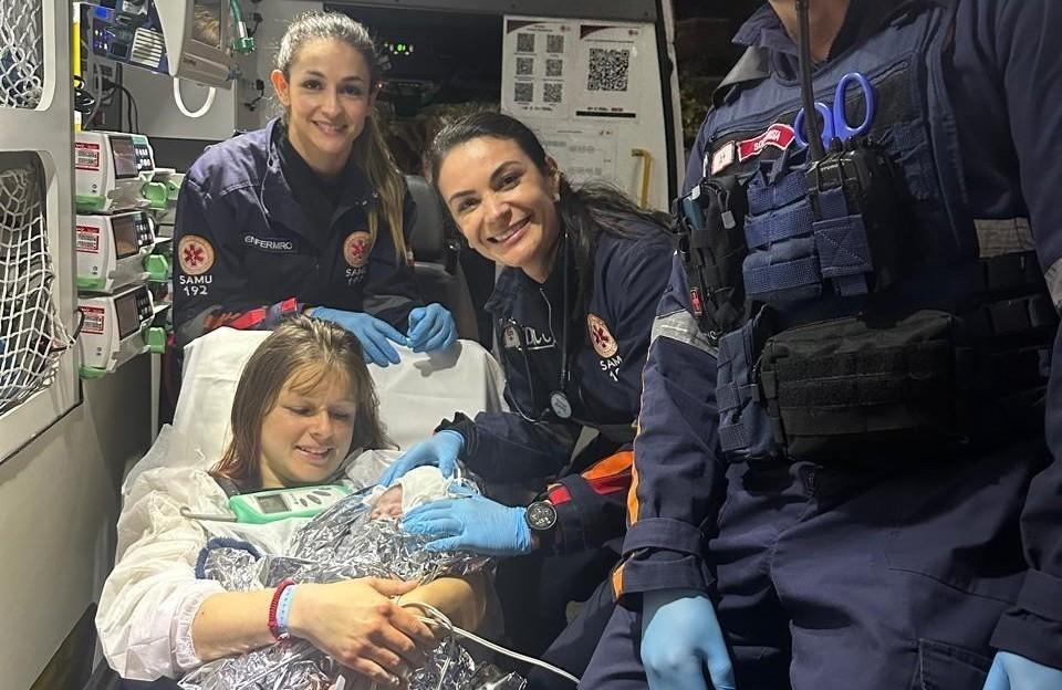 SAMU de SC contabiliza 3.400 partos em ambulâncias em quatro anos