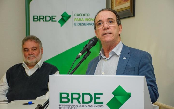 Sebrae e BRDE renovam convênio de R$ 3,6 milhões para favorecer as Micros e Pequenas Empresas 
