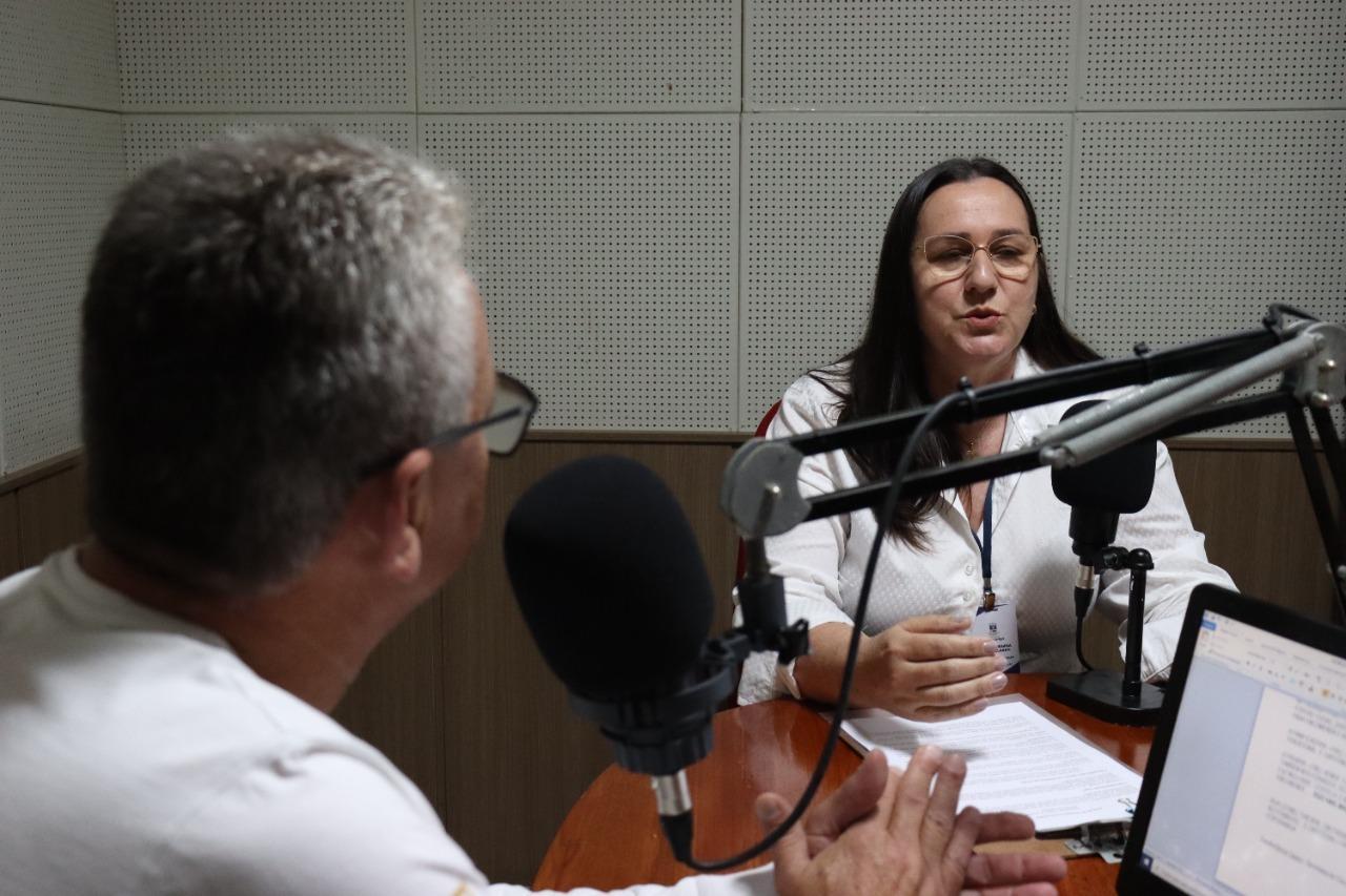 Secretária de Educação de Ituporanga fala sobre matrículas e rematrículas, creche do Girassol e acampamento de pais no Bom Pastor