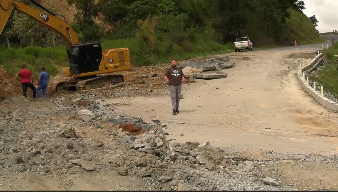 Secretaria de Infraestrutura do Estado faz vistoria na rodovia Luiz Henrique da Silveira em Chapadão do Lageado