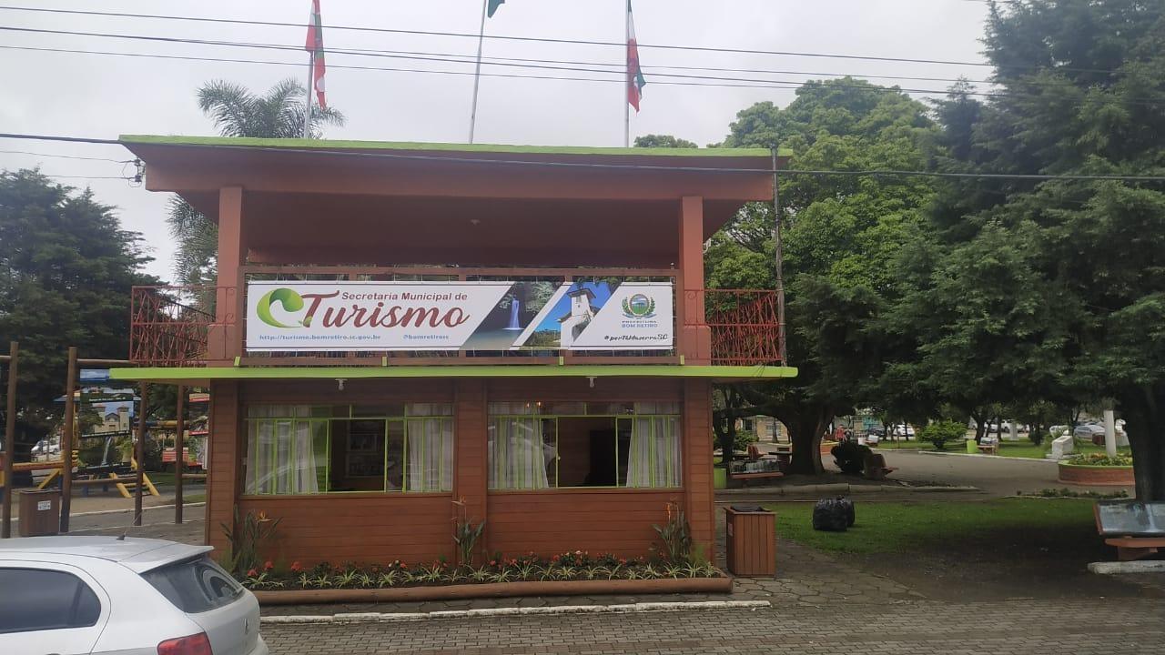 Secretaria de Turismo de Bom Retiro passa a atender em novo local