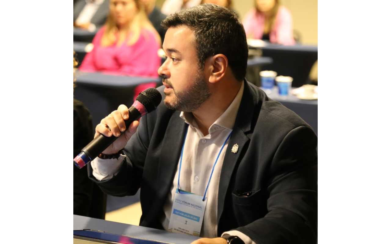 Secretário de Estado do Planejamento participa da assembleia de prefeitos da Amavi na Fersul