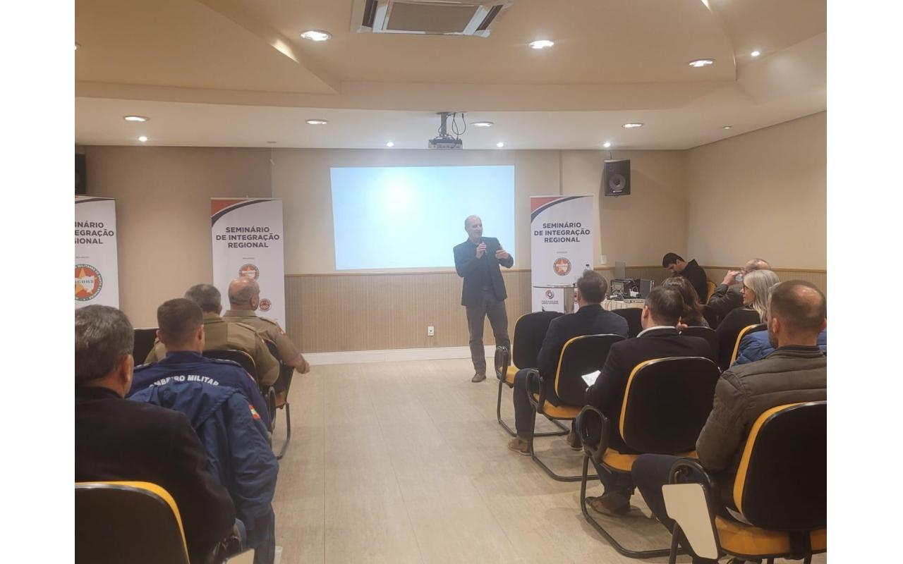 Seminário de integração regional entre Polícia Militar e Corpo de Bombeiros Militar é realizado em Rio do Sul