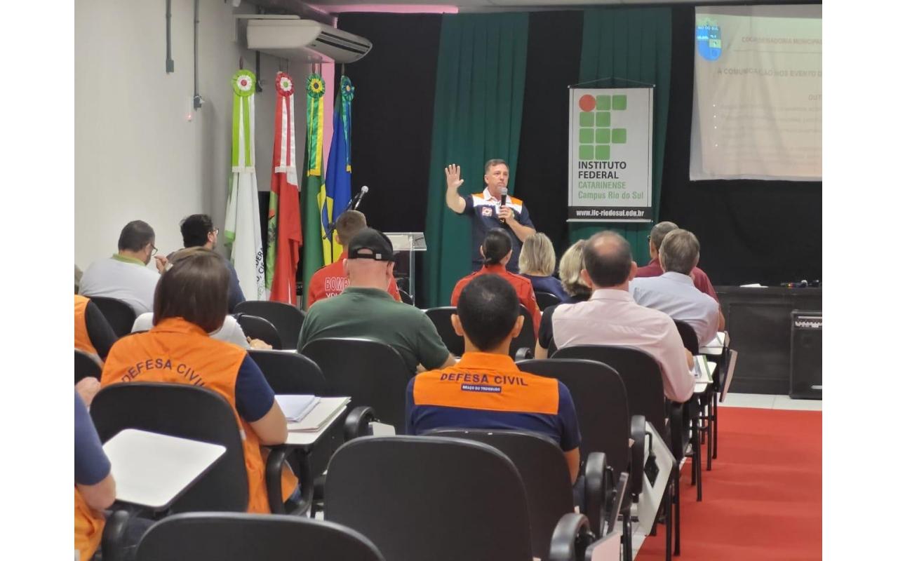 Seminário em Rio do Sul trata sobre criação de Mecanismos de Resiliência à Desastres no Alto Vale do Itajaí